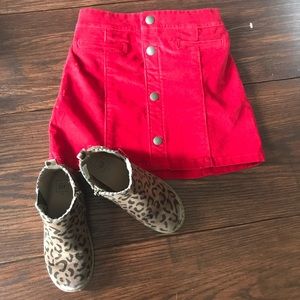 BRAND NEW - old navy skirt